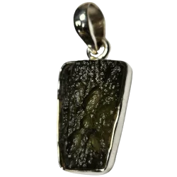 Pendentif en Moldavite