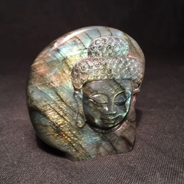 Bouddha en Labradorite ( bl6) | Minéraux de collection | Dans les yeux de Gaïa