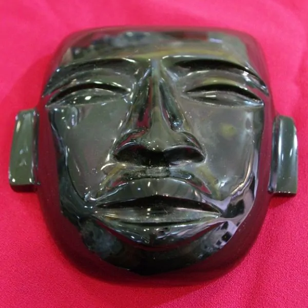 Masque en Obsidienne Mentogochol | Sculptures, Statues, Figurines | Dans les yeux de Gaïa