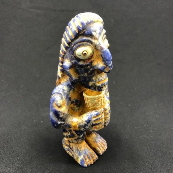 Figurine de Pachamama en Sodalite 1| Dans les Yeux de Gaïa