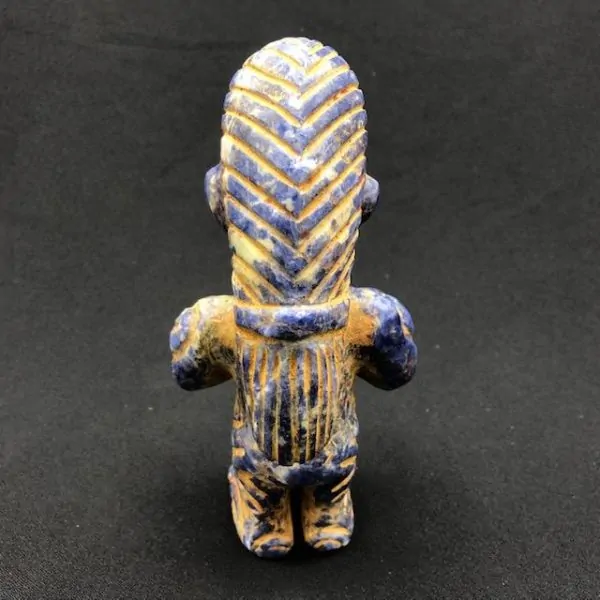 Figurine de Pachamama en Sodalite 3| Dans les Yeux de Gaïa