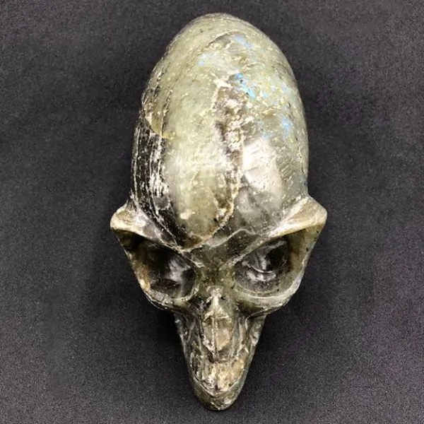 Crâne allongé ufologique Labradorite - photo 2 | Dans les Yeux de Gaia