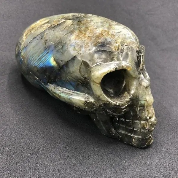 Crâne allongé ufologique Labradorite - 2 | Dans les Yeux de Gaia