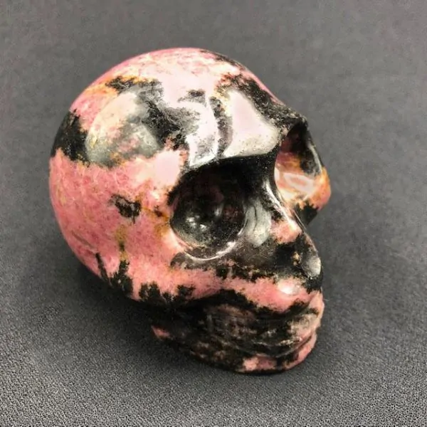 Crâne Rhodonite -1| Crânes de Cristal | Dans les yeux de Gaïa