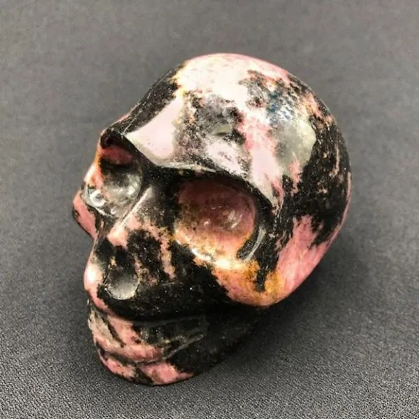 Crâne Rhodonite -1| Crânes de Cristal | Dans les yeux de Gaïa