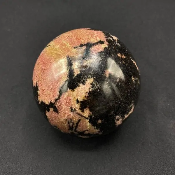 Sphère en Rhodonite -2| Sphères, Oeufs, et Coeurs | Dans les yeux de Gaïa