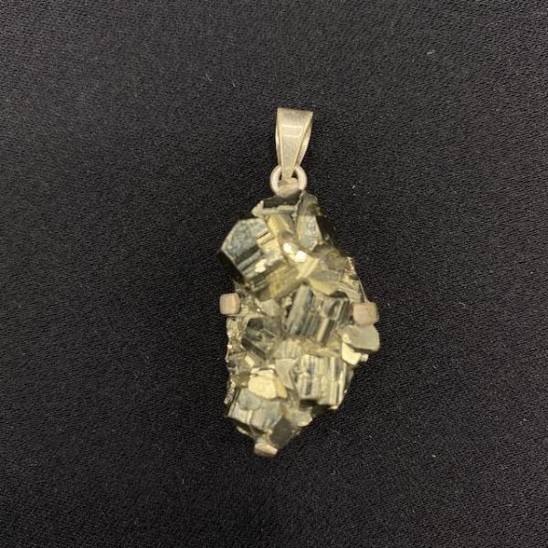 Pendentif rond en argent 925 rhodié et pyrite brute, bélière triangulaire