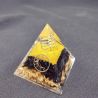 Mini pyramide orgonite pierre naturelle Onyx, vue du côté droit| Dans les Yeux de Gaia