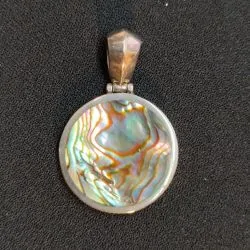 Pendentif Argent et nacre - Photo 2 | Dans les Yeux de Gaia