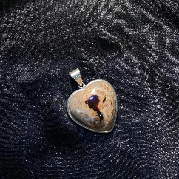 Pendentif en Opale de Feu serti en Argent 925 -15| Pendentifs en Minéraux | Dans les yeux de Gaïa