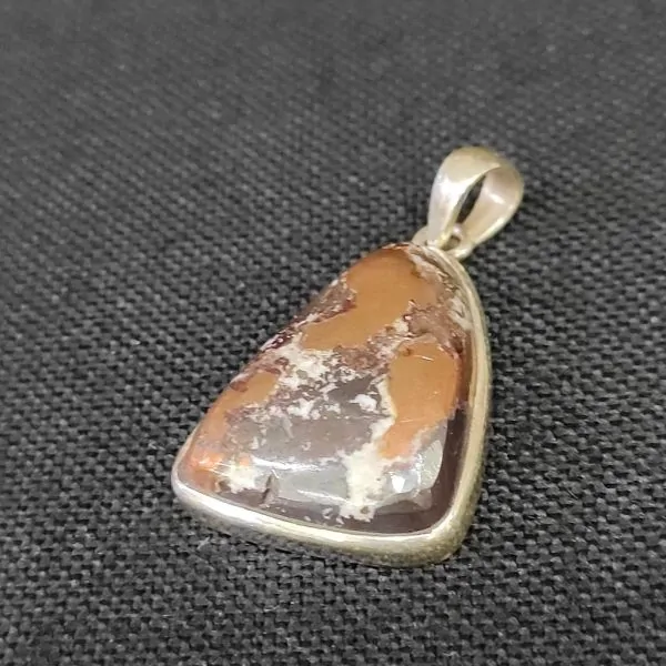 Pendentif Jaspe inclusion cuivre Serti sur Argent 925 -1| Pendentifs en Minéraux | Dans les yeux de Gaïa
