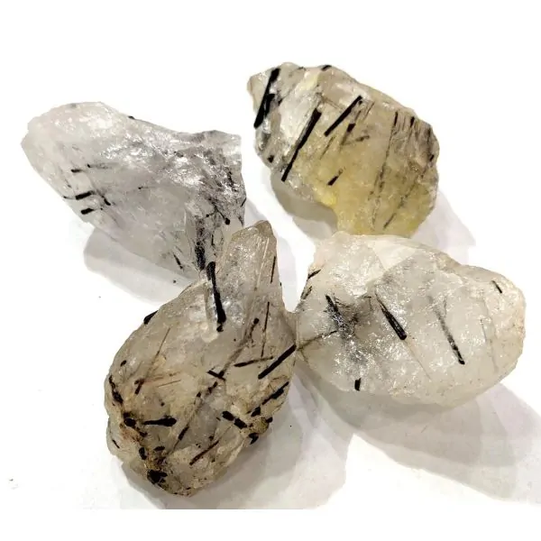 Cristal de roche brut avec inclusion de Tourmaline - Photo 2 | Dans les Yeux de Gaia