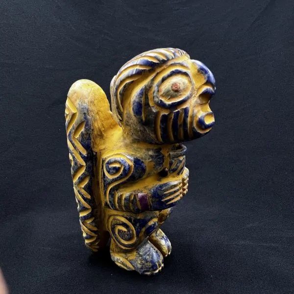 Sculpture Conscience angélique de Pachamama vue de droite | Dans les Yeux de Gaïa