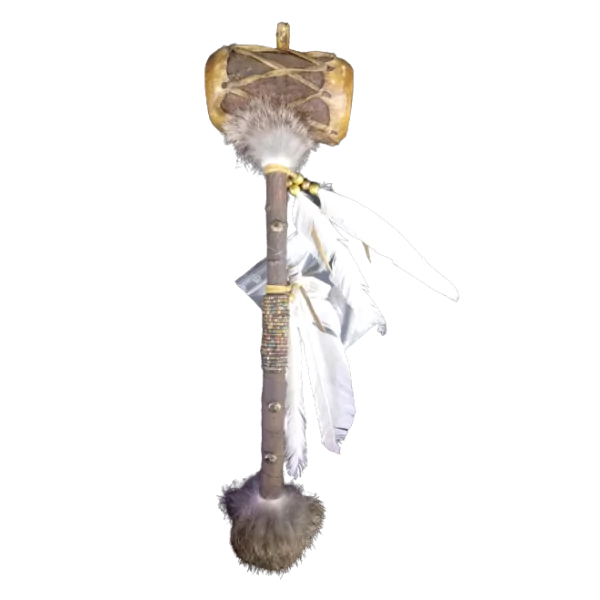 Crécelle " Hochet " Chamanique en peau avec plumes et perles - Face - Chamanisme | Dans les Yeux de Gaïa