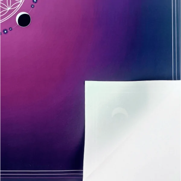 Tapis de Tarot Satiné Violet - Fleur de Vie 60x60 cm | Accessoires de Cartomancie | Dans les yeux de Gaïa