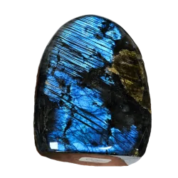 Forme libre en Labradorite...