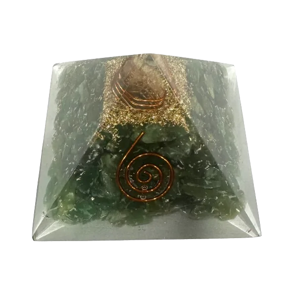 Pyramide Orgonite en Aventurine verte et spirale - Apaisement | Dans les Yeux de Gaïa